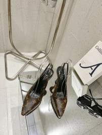 Picture of Louis Vuitton Shoes _SKULVsz35-429cmmnf030513527